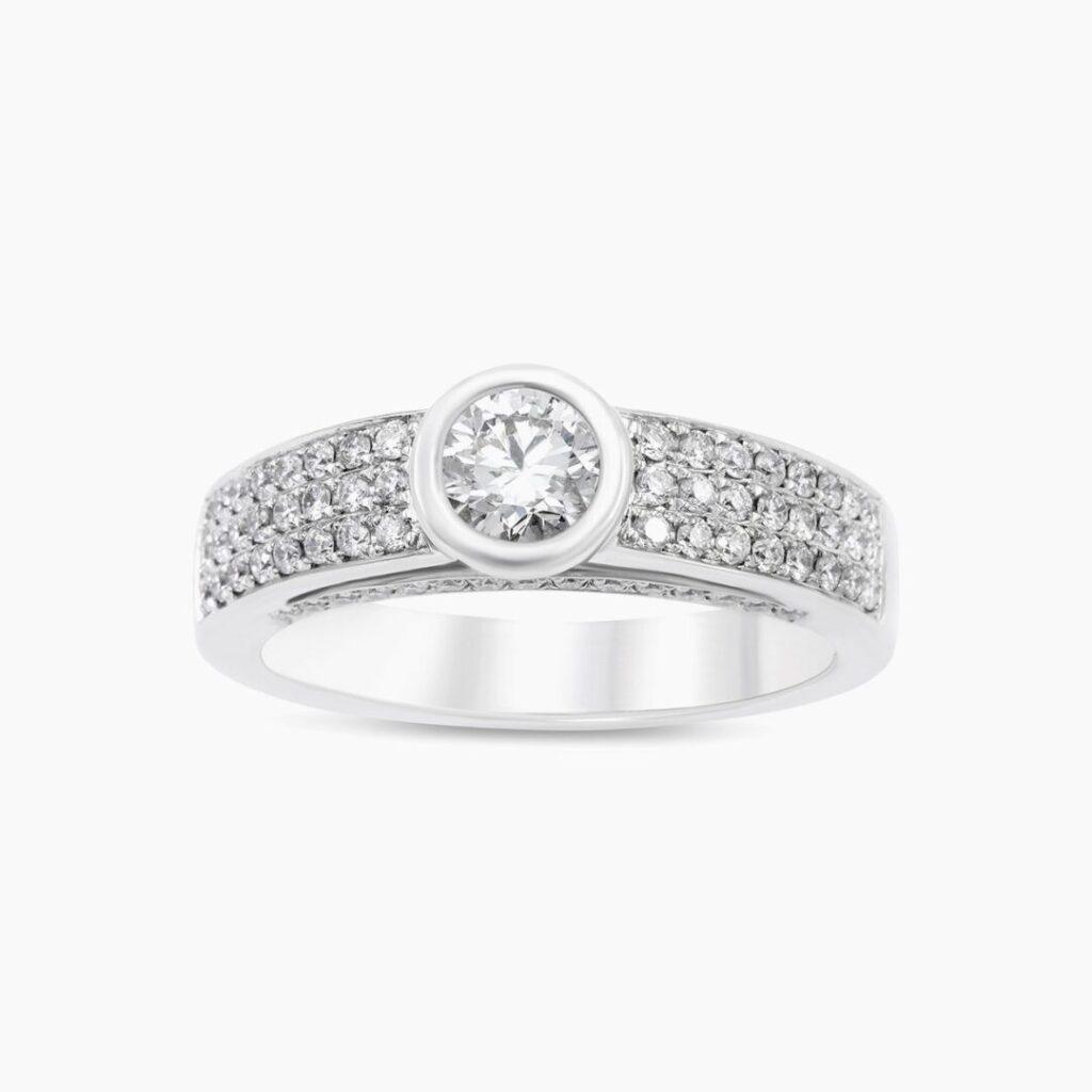 Bezel setting ring Customize rings in Dubai at Beladamaz