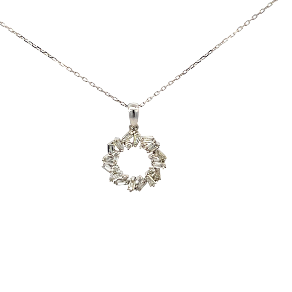 Baguette diamond pendant Dubai