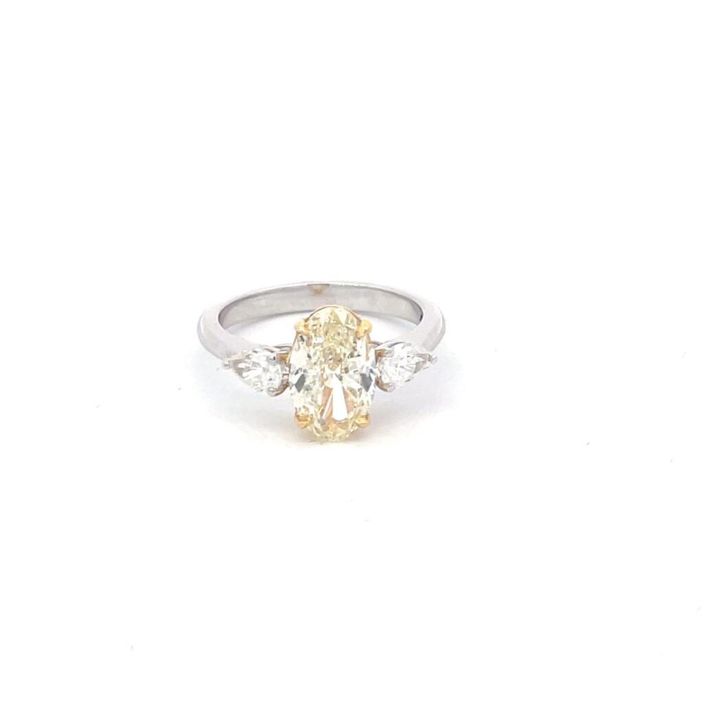 Yellow Oval diamond ring Dubai