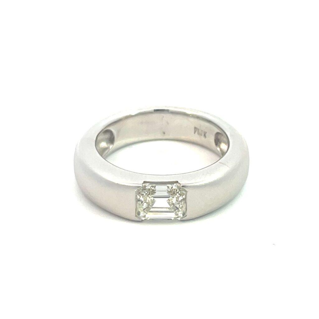 Classic Wedding Ring Dubai