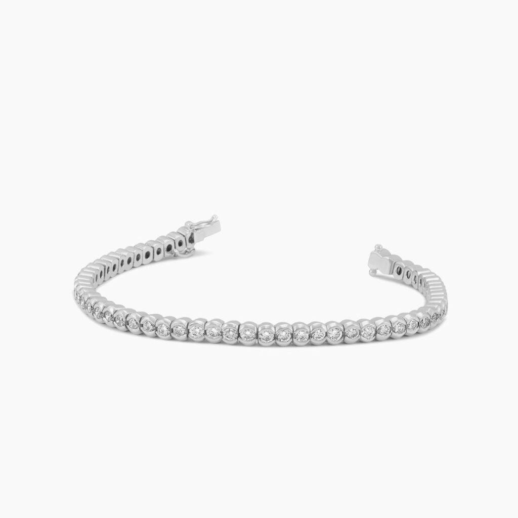 Flexible Tennis Diamond Bracelet Dubai