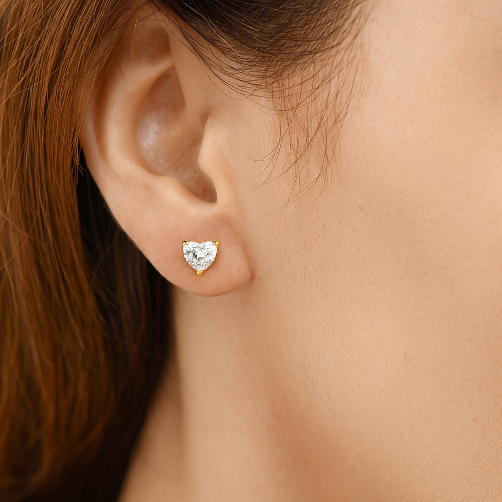Solitaire Heart Earring UAE Solitaire Heart Earring UAE