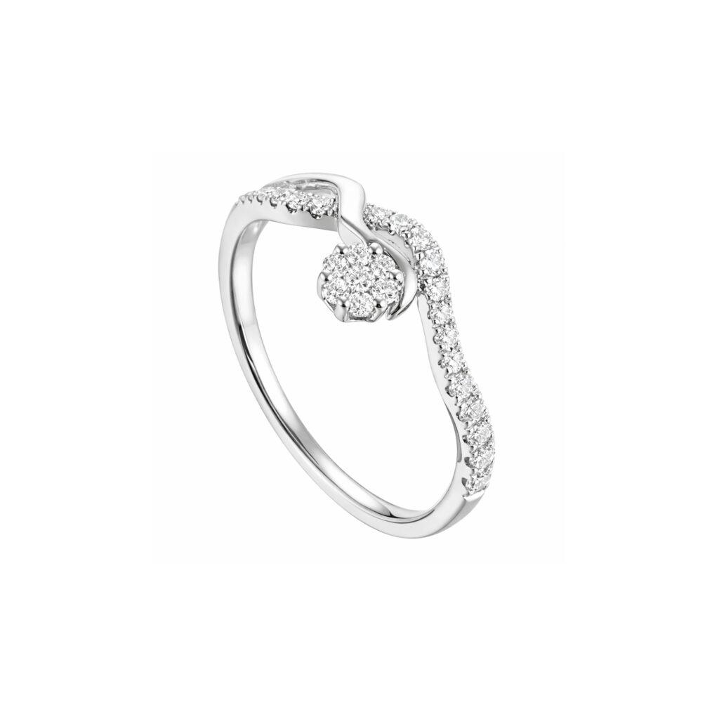 Sparkling Diamond Ring Dubai