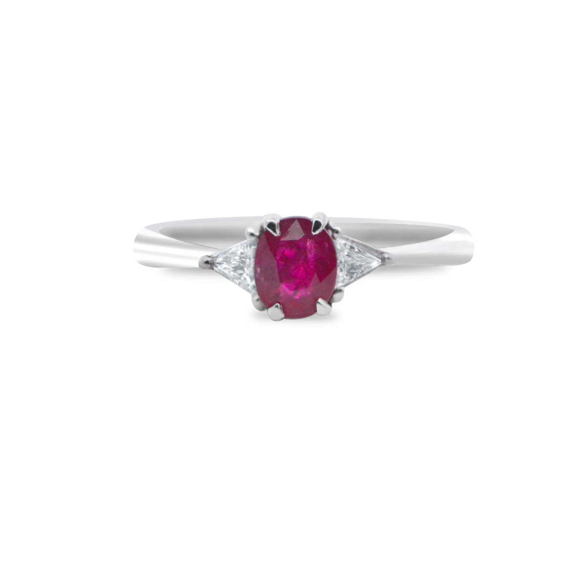 Ruby ring with trilliant cut diamonds Dubai