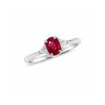 Ruby ring with trilliant cut diamonds