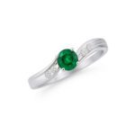 Twisted emerald ring with diamonds