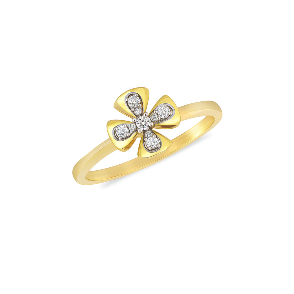 Flower diamond ring