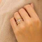 Spiral Diamond ring Dubai