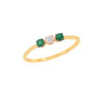 Emerald and diamond Fine ring Dubai