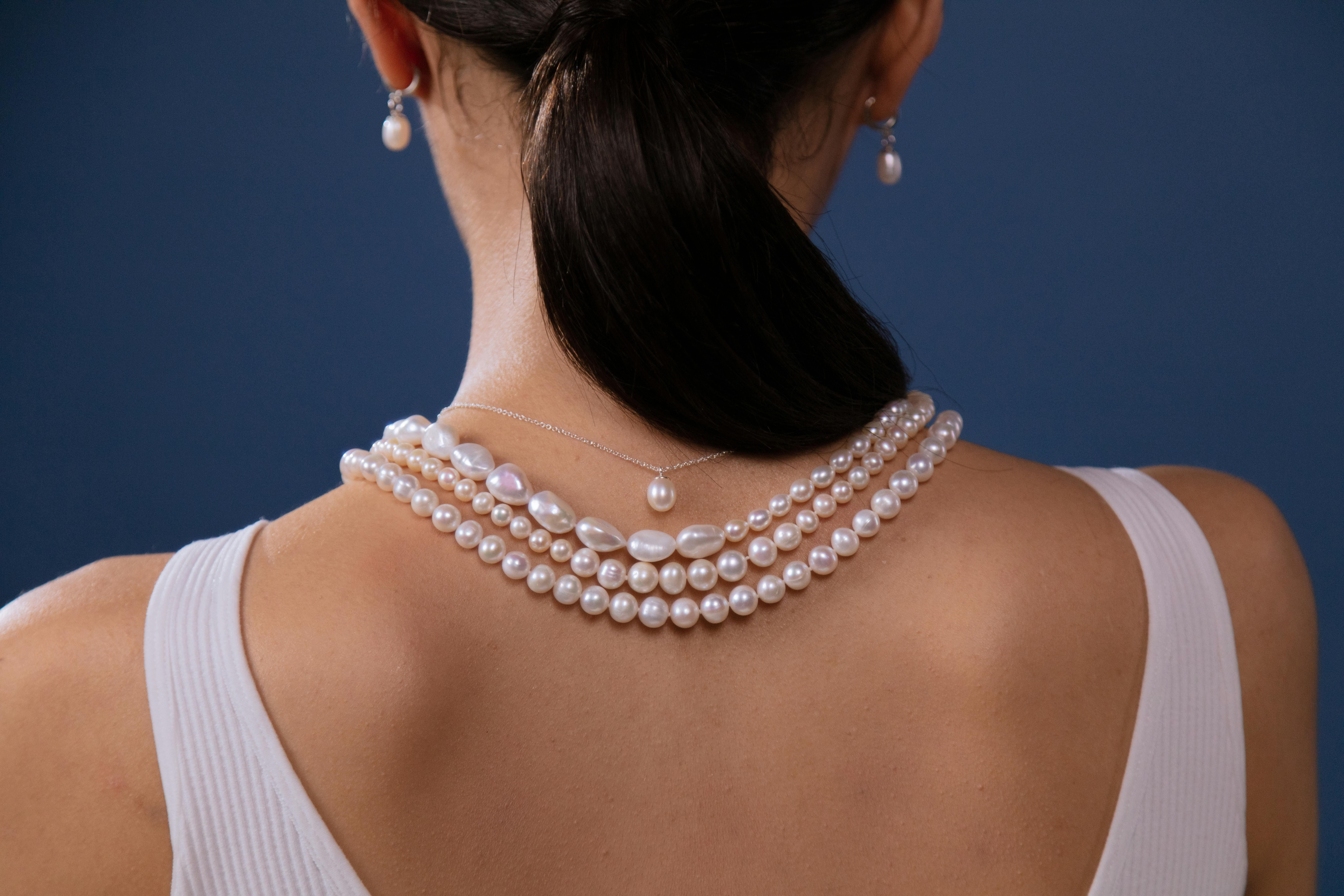 Buy Pearl jewellery in Dubai