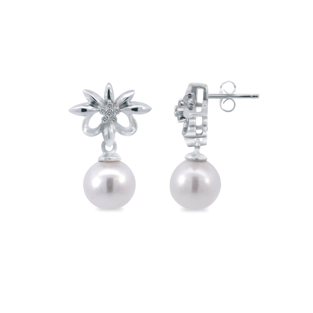 Customized Floral Pearl earrings Dubai