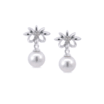 Floral Pearl earrings Dubai