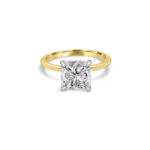 Princess Cut Diamond Engagement Ring Dubai