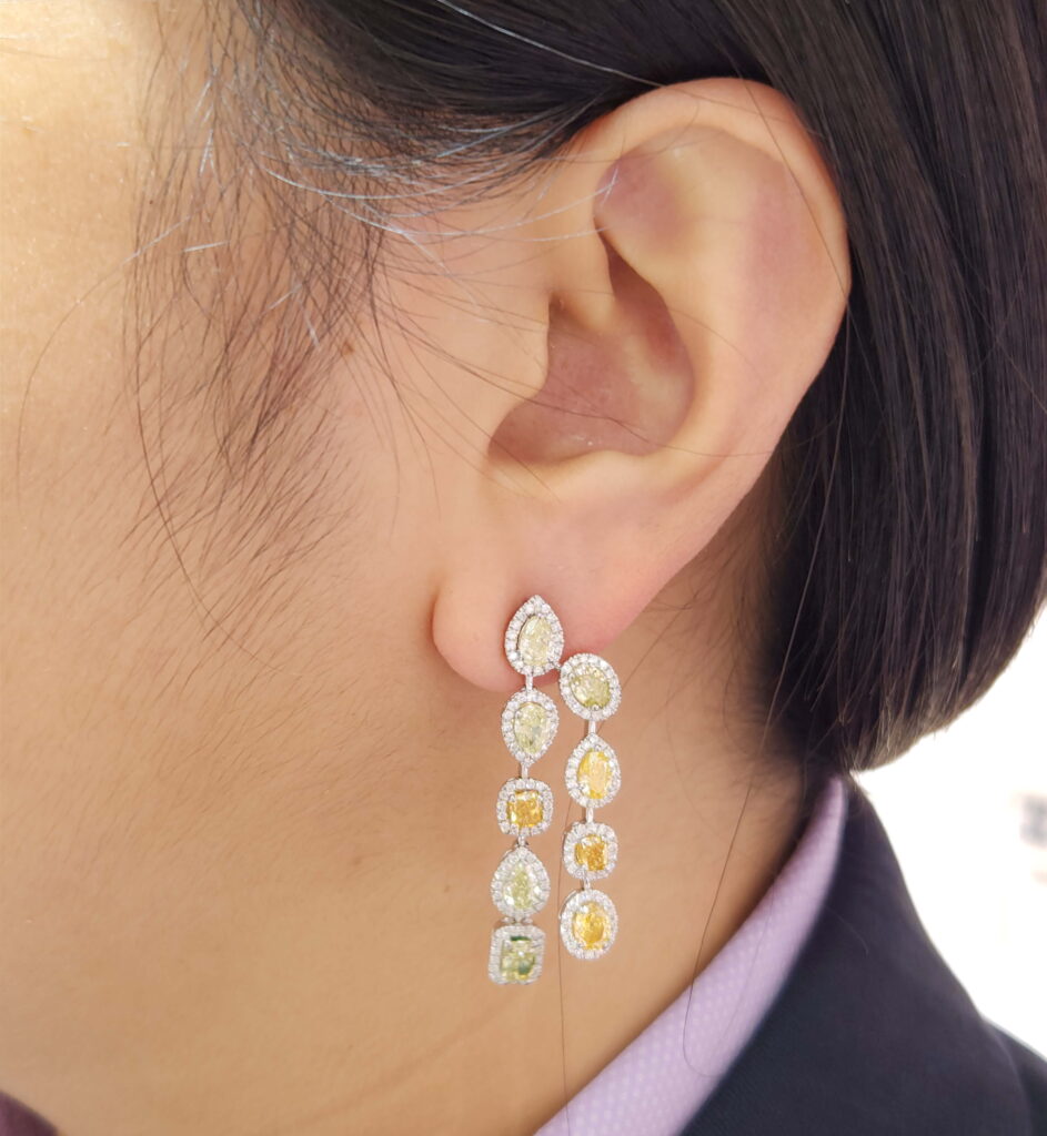 Earrings in Dubai