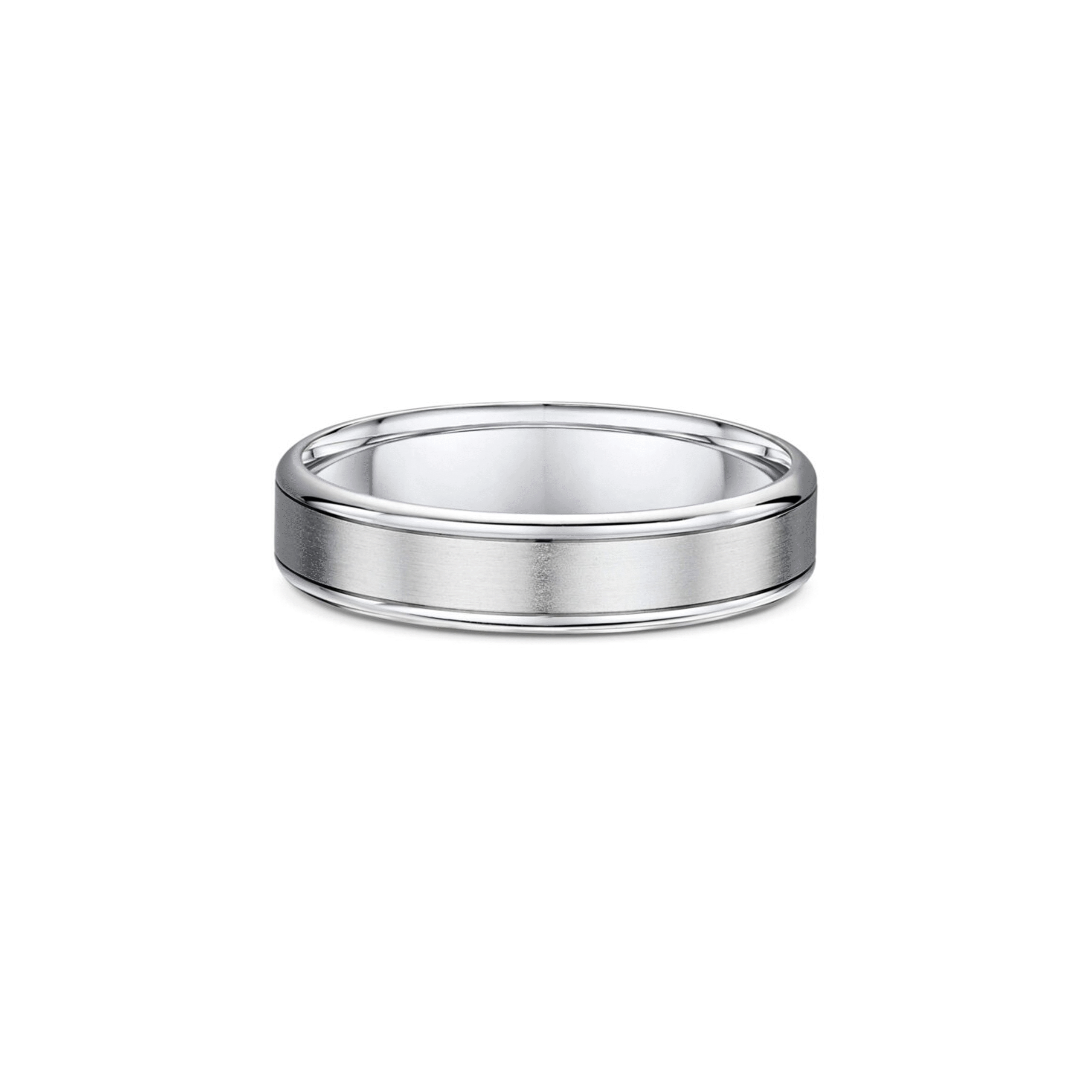 Shiny edge wedding band Dubai