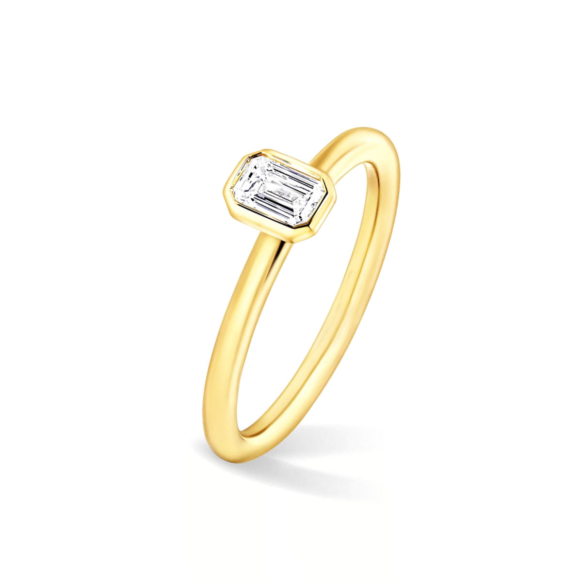 0.30 carat Emerald diamond ring