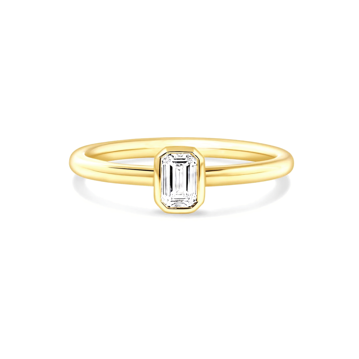 0.30 carat Emerald diamond ring Dubai