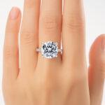 3 carat round diamond ring UAE