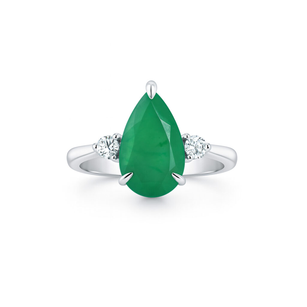 Agate ring with diamonds Dubai