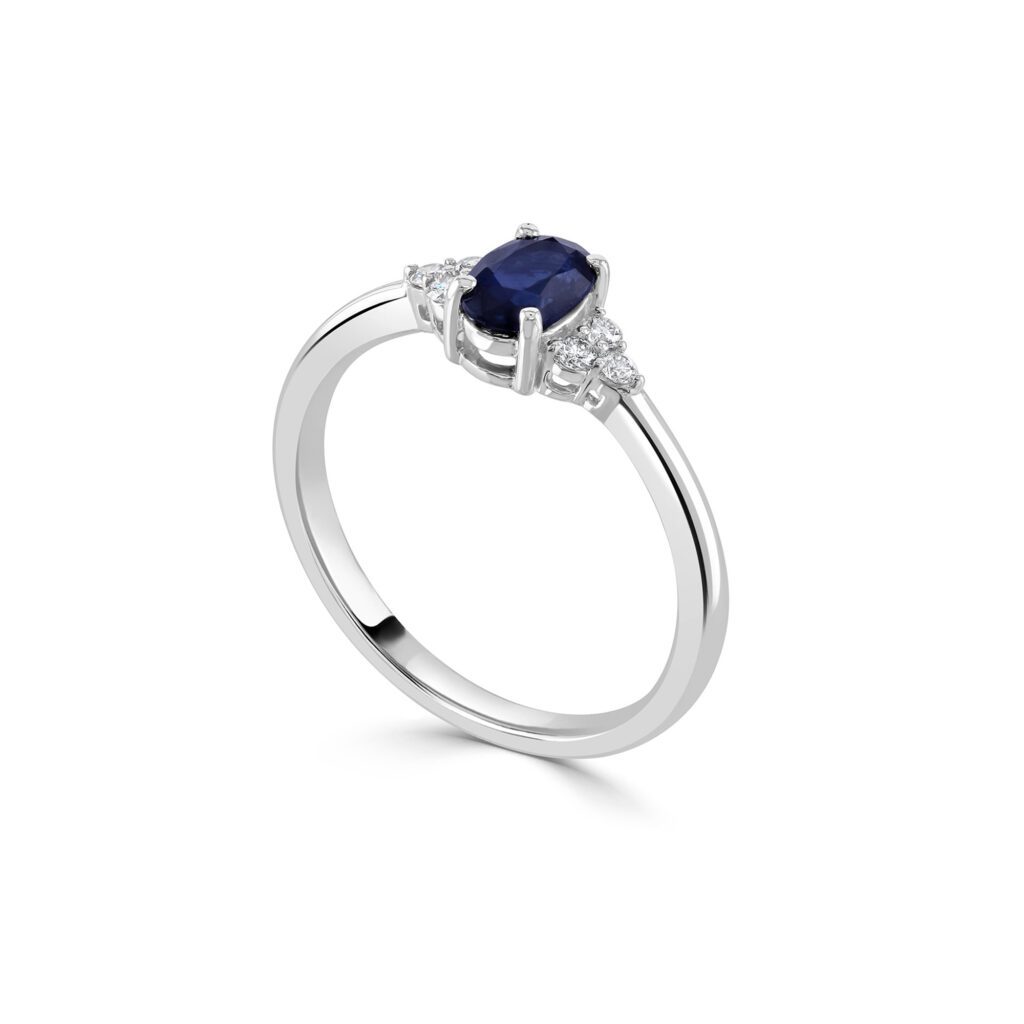 Blue Sapphire Engagement Ring with diamonds Dubai