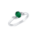 Oval emerald ring with leaf shape