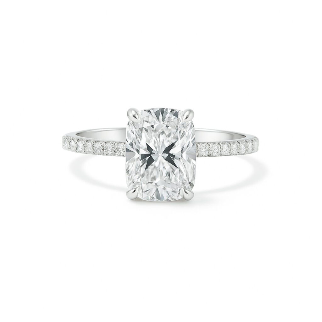 Cushion diamond ring with Shoulder diamonds