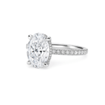 Oval diamond ring with Side diamonds Dubai