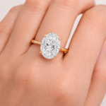 2 carat Oval Diamond Ring Dubai