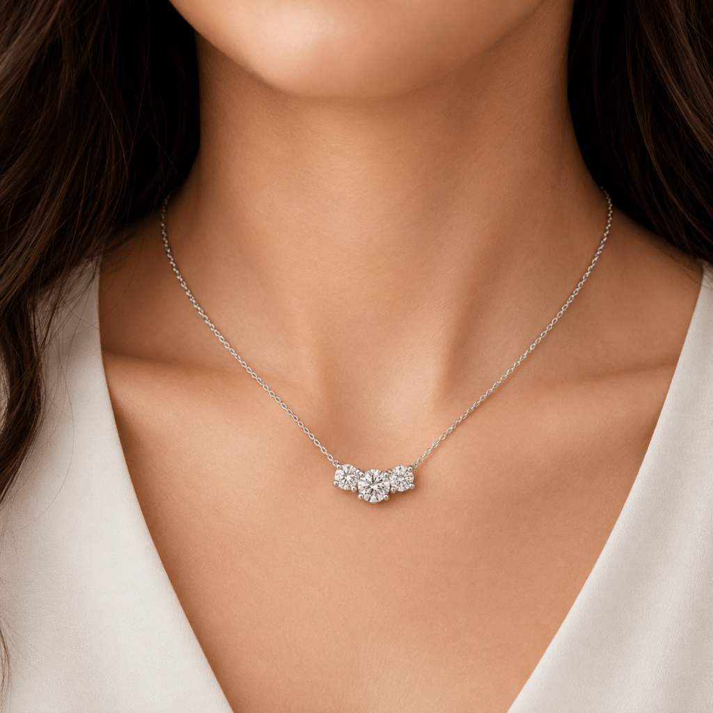 3 diamond pendant Dubai