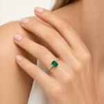 Emerald ring Dubai