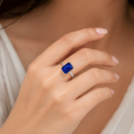 Emerald shaped sapphire ring Dubai
