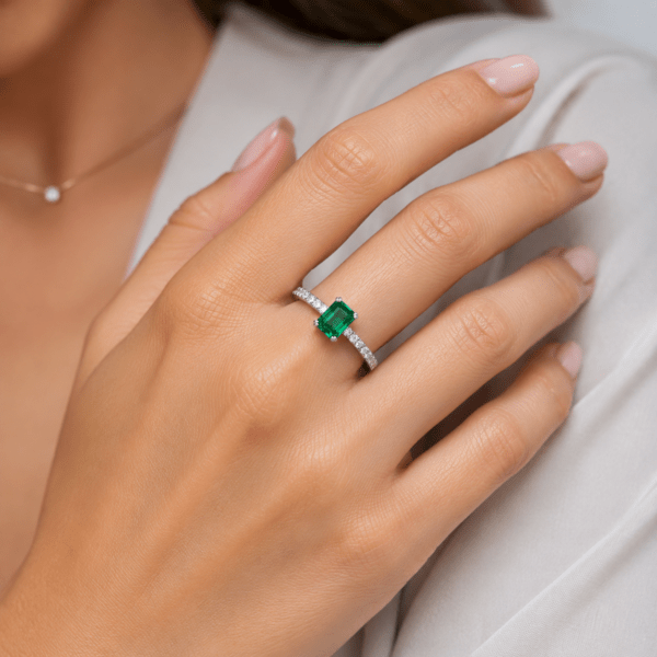 Green emerald ring with side Diamond Dubai