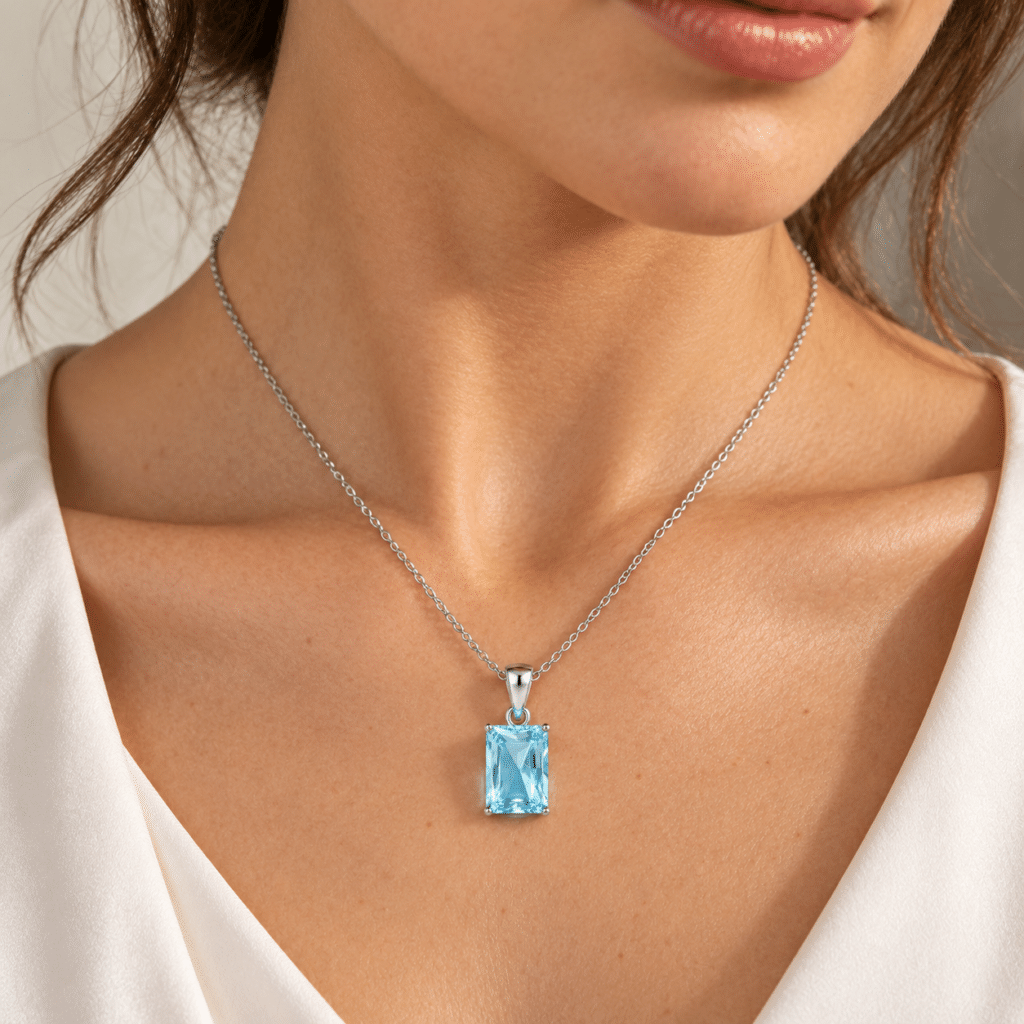 Aquamarine Emerald-Cut Pendant Dubai